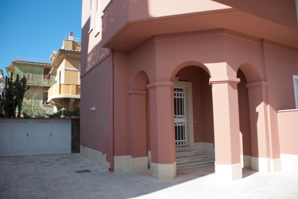 Villino Pasqui Apartment Lido di Ostia Luaran gambar